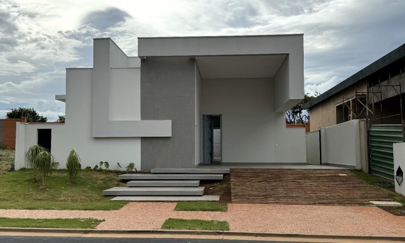 WhatsApp Image 2024-10-18 at 14.29.13 (1)